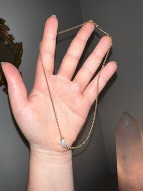 Delicate Gold Pearl Pendant Necklace - Minimalist Women’s Jewelry